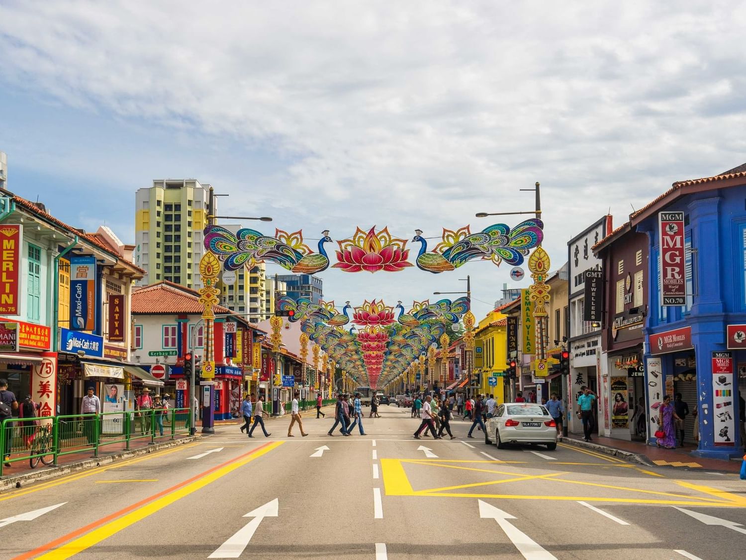 Street view of Little India in Singapore near Fullerton Bay Hotel Singapore 